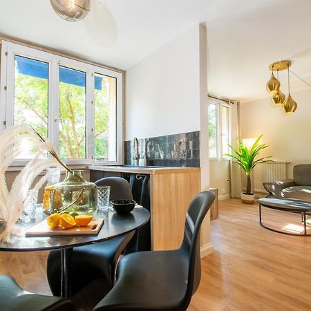 Suite Maddison Villeurbanne Extérieur photo