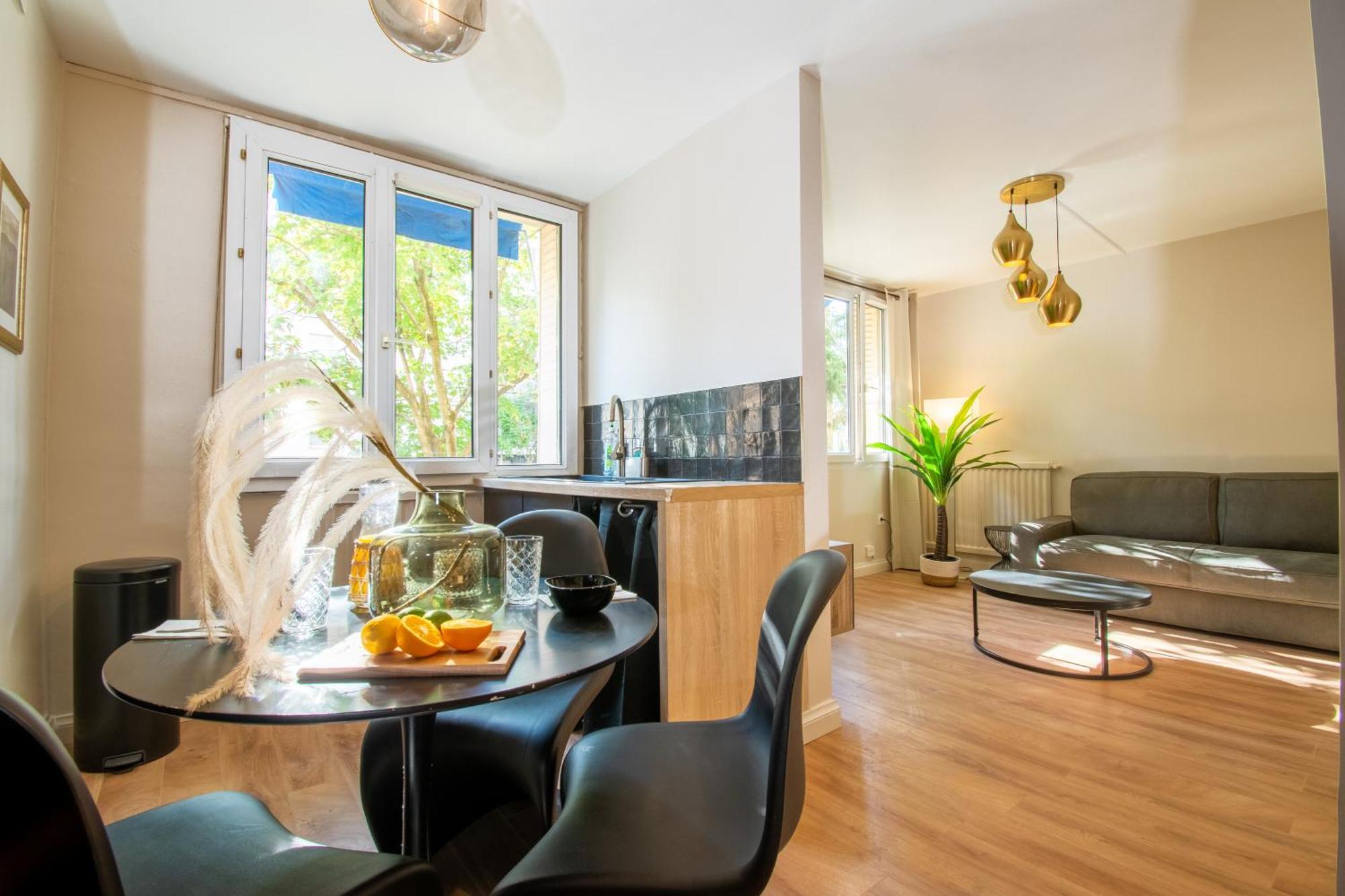 Suite Maddison Villeurbanne Extérieur photo